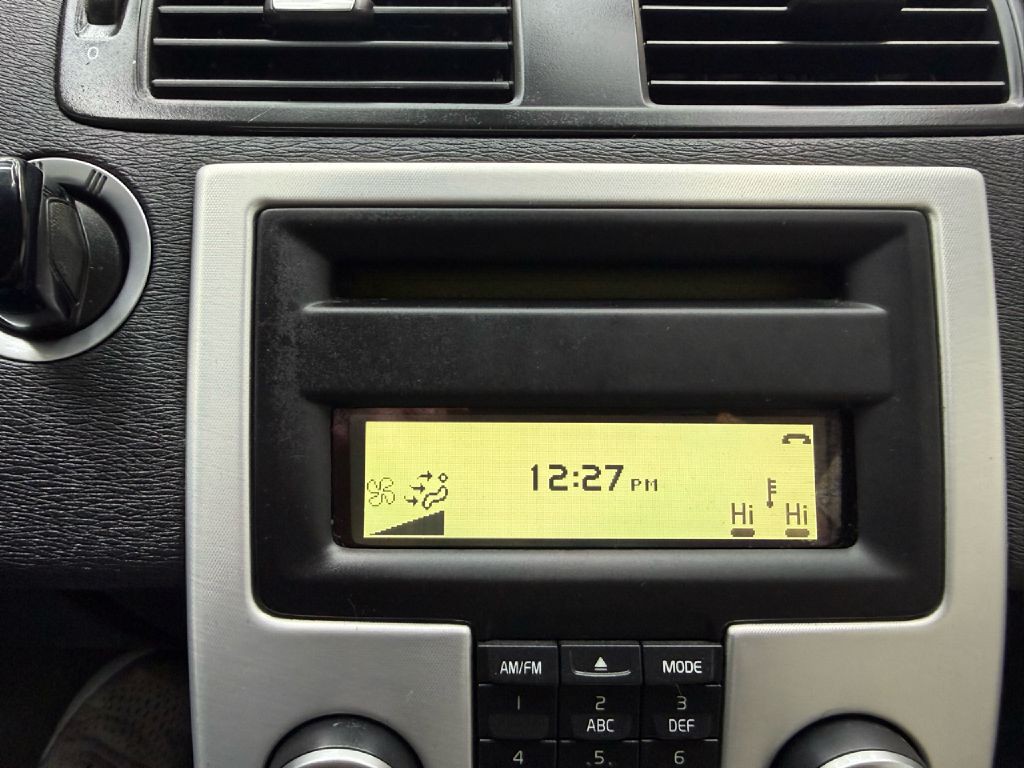 2012 Volvo C70 Image 16