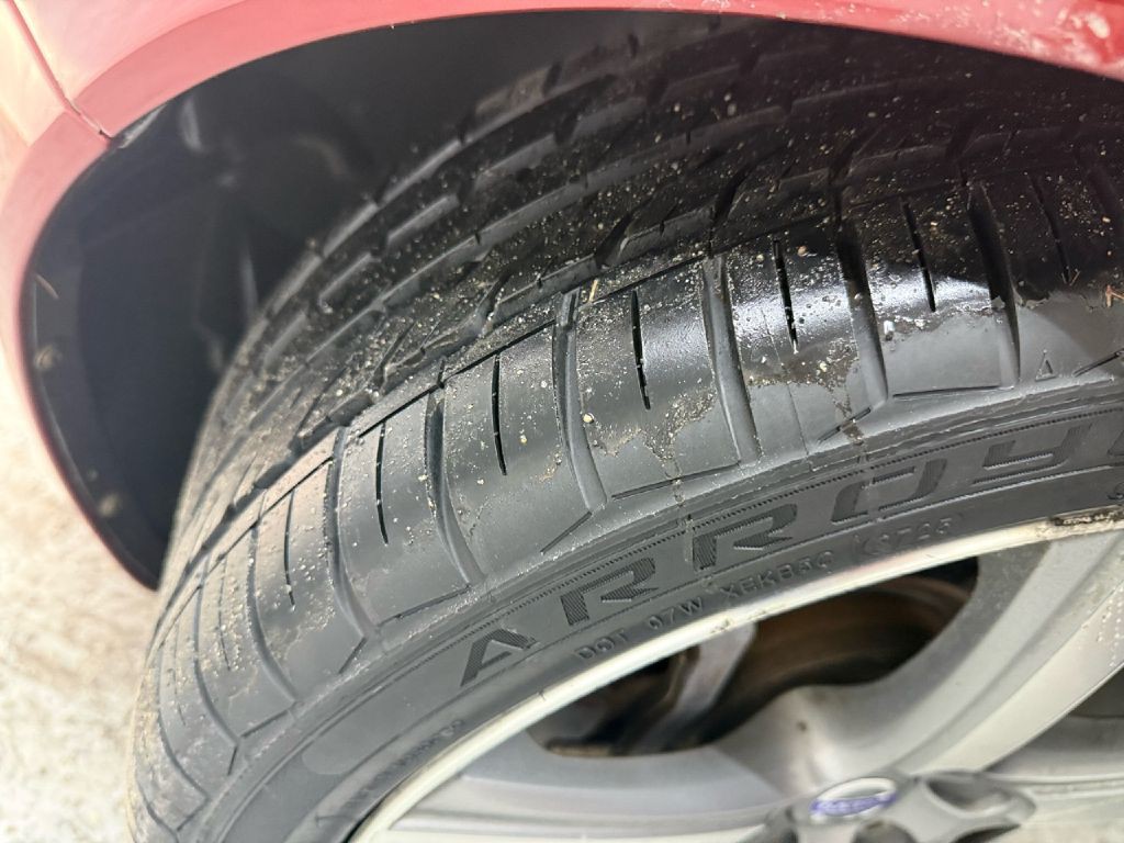 2012 Volvo C70 Image 24