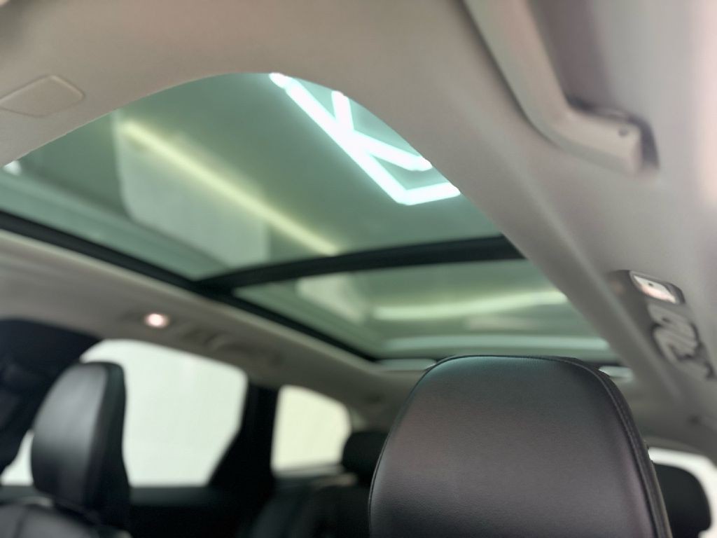 2023 Volvo XC60 Image 11