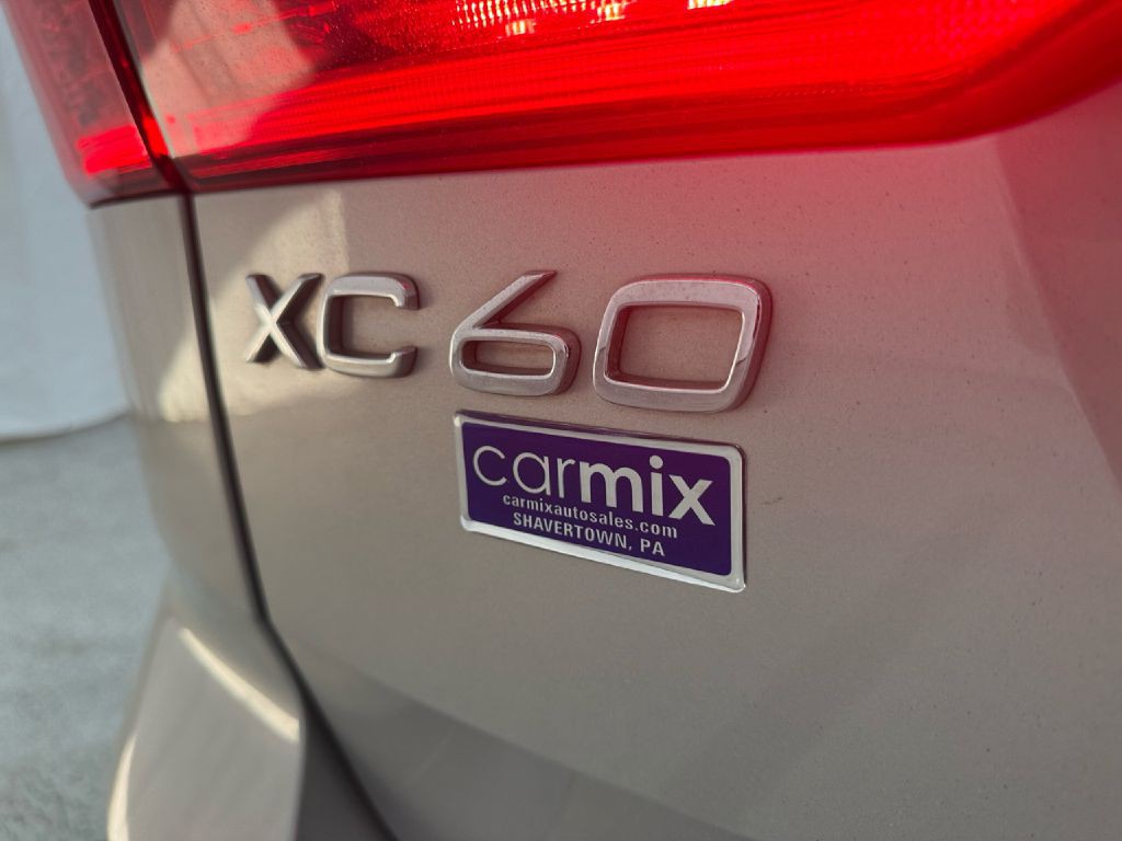 2023 Volvo XC60 Image 39