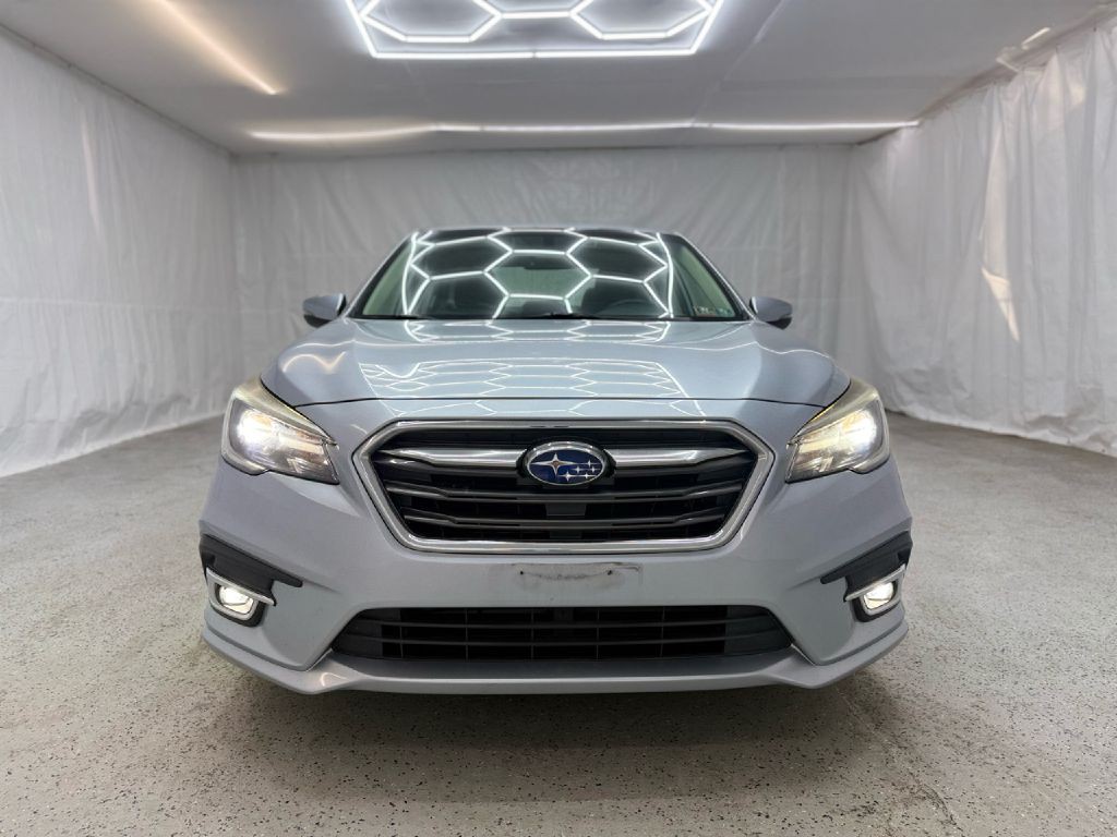 2019 Subaru Legacy Image 8