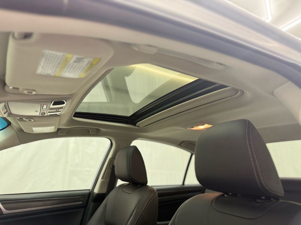 2019 Subaru Legacy Image 11