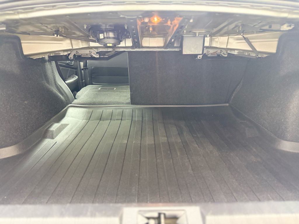 2019 Subaru Legacy Image 28