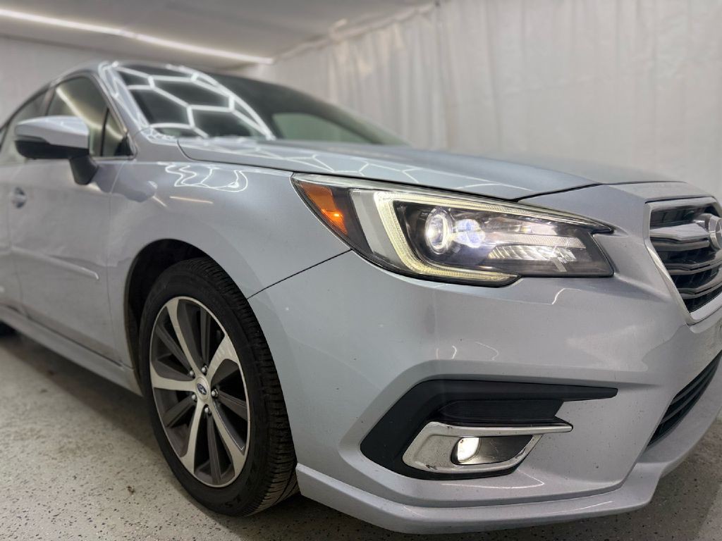 2019 Subaru Legacy Image 38