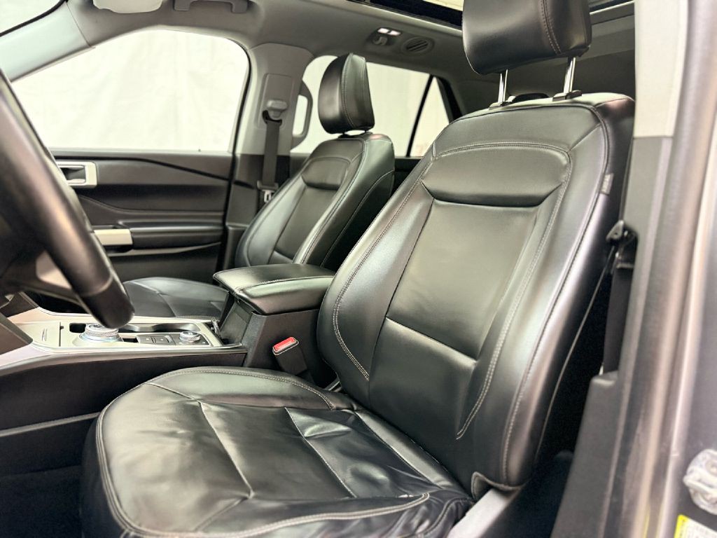 2021 Ford Explorer Image 9