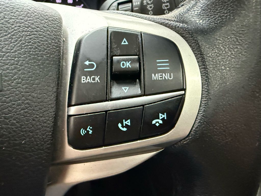 2021 Ford Explorer Image 15