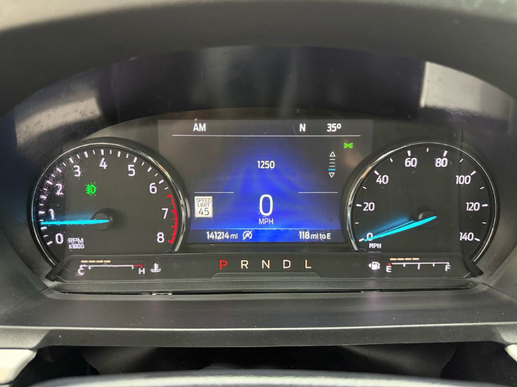 2021 Ford Explorer Image 16