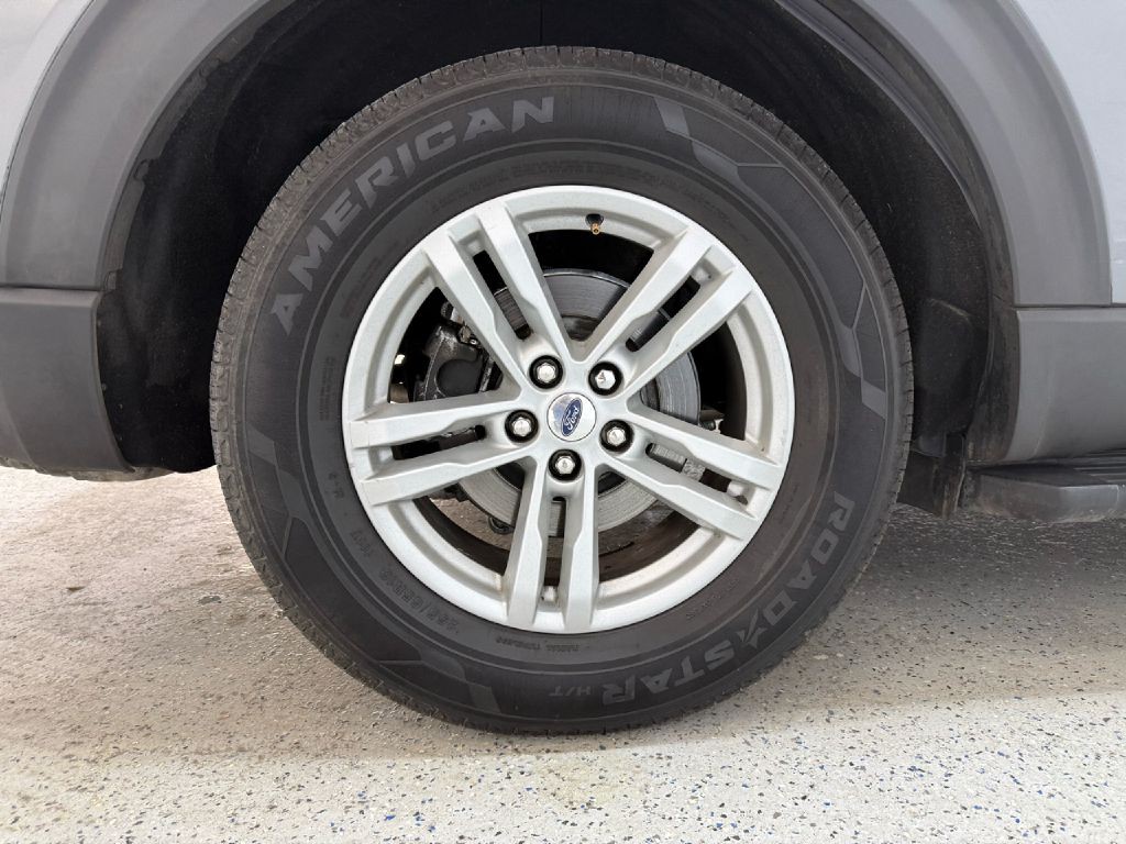 2021 Ford Explorer Image 33