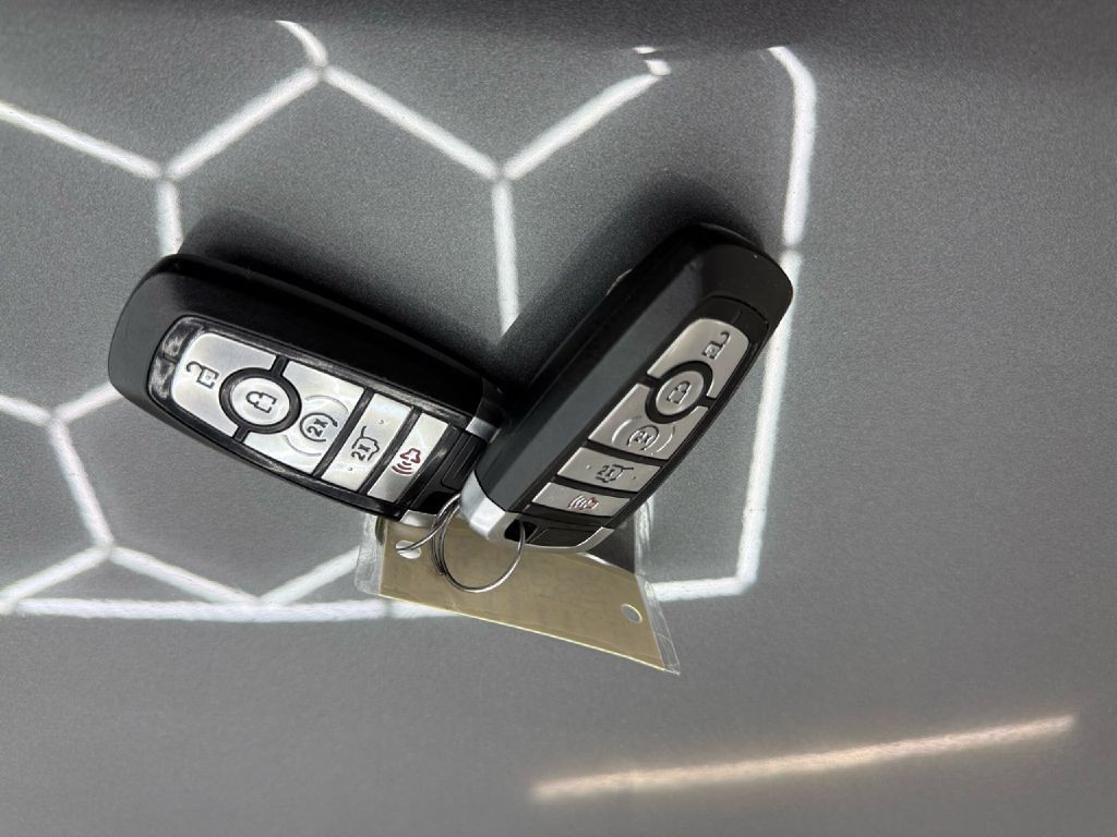 2021 Ford Explorer Image 44