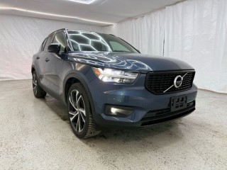 Image for 2022 Volvo XC40 T5 R-DESIGN ID: 7105566