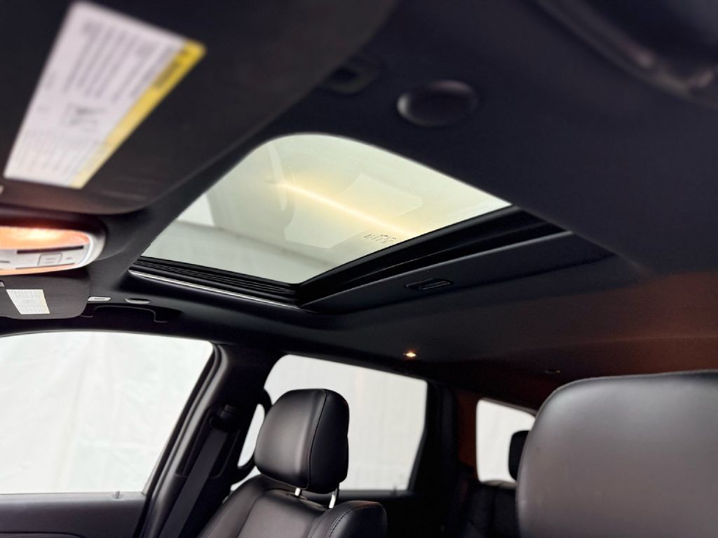 2021 Jeep Grand Cherokee Image 11