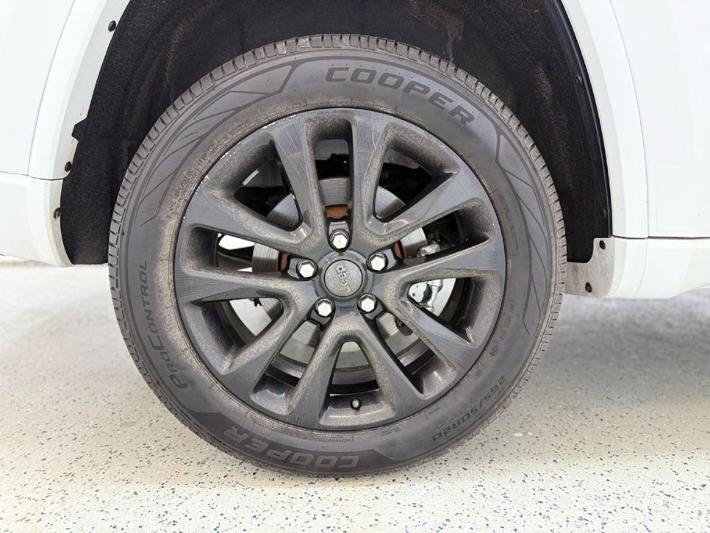 2021 Jeep Grand Cherokee Image 35