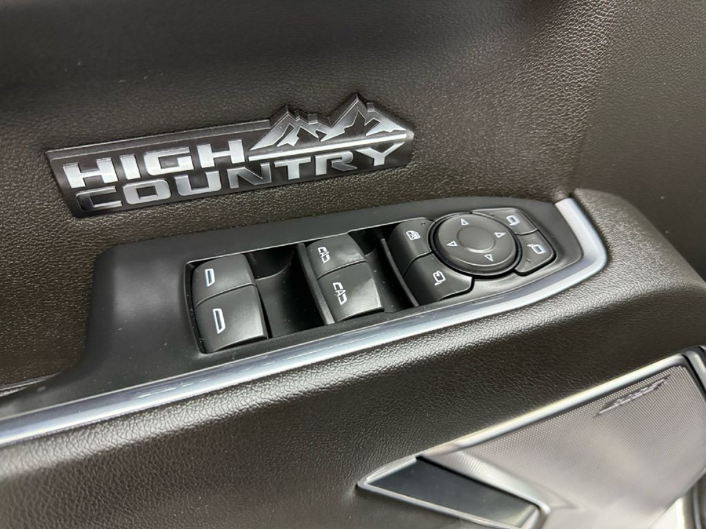 2022 Chevrolet Silverado 1500 Image 12