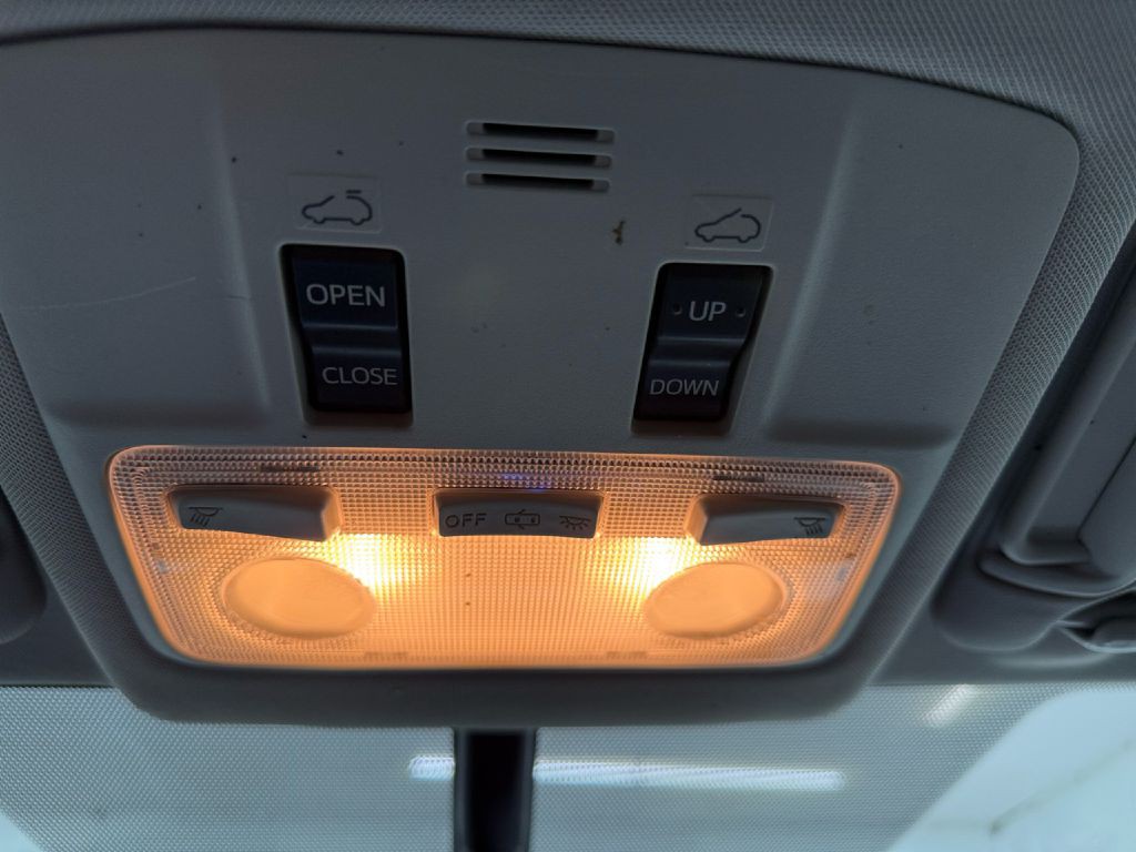 2015 Toyota Rav4 Image 23