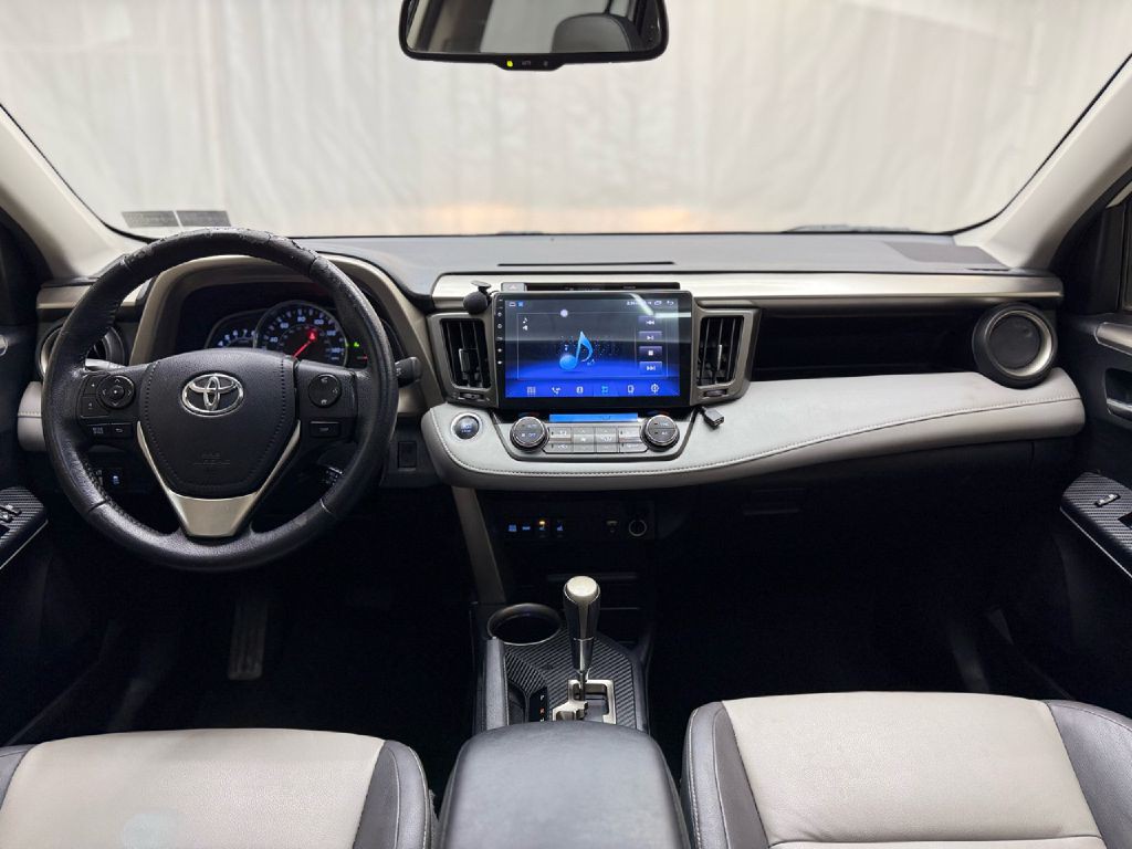 2015 Toyota Rav4 Image 26