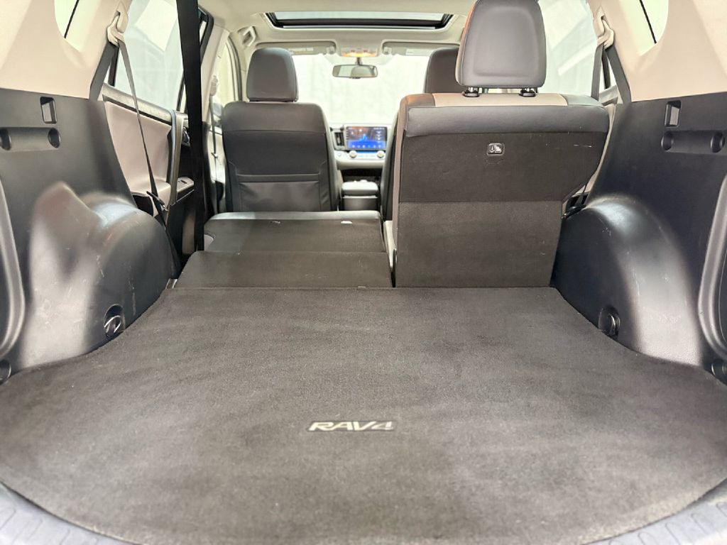 2015 Toyota Rav4 Image 28