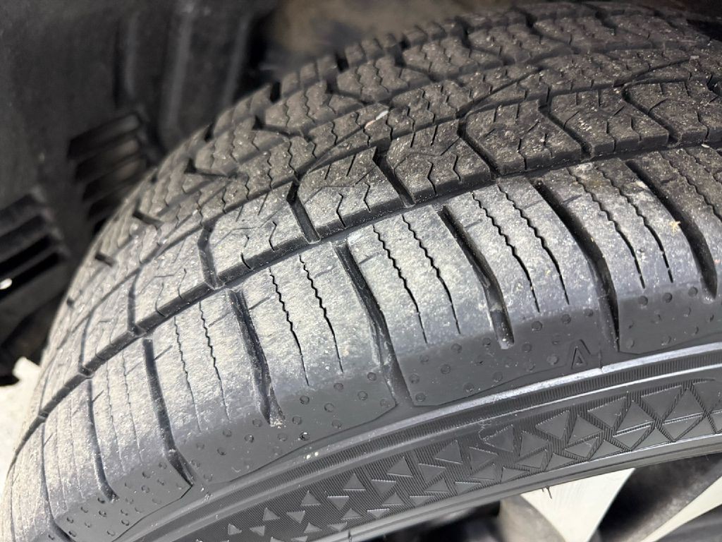 2015 Toyota Rav4 Image 32