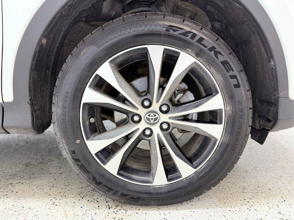 2015 Toyota Rav4 Image 35