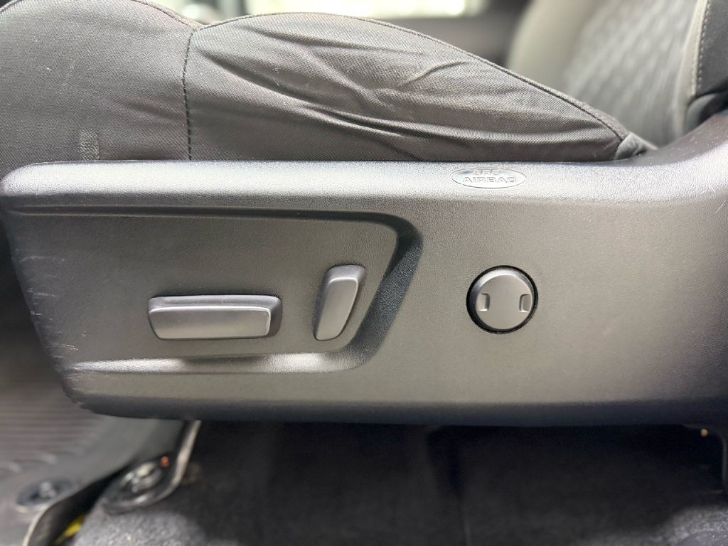 2021 Toyota Tundra Image 10