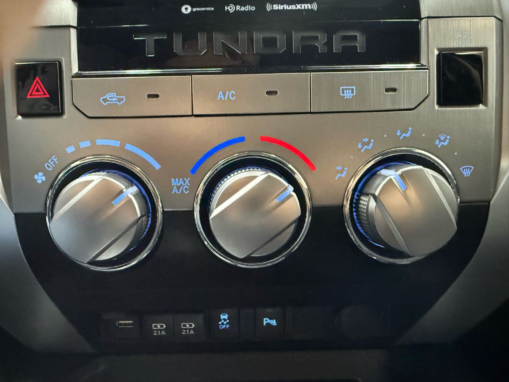 2021 Toyota Tundra Image 18