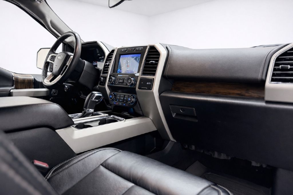 2020 Ford F-150 Image 38