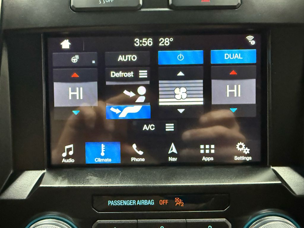 2016 Ford F-150 Image 18