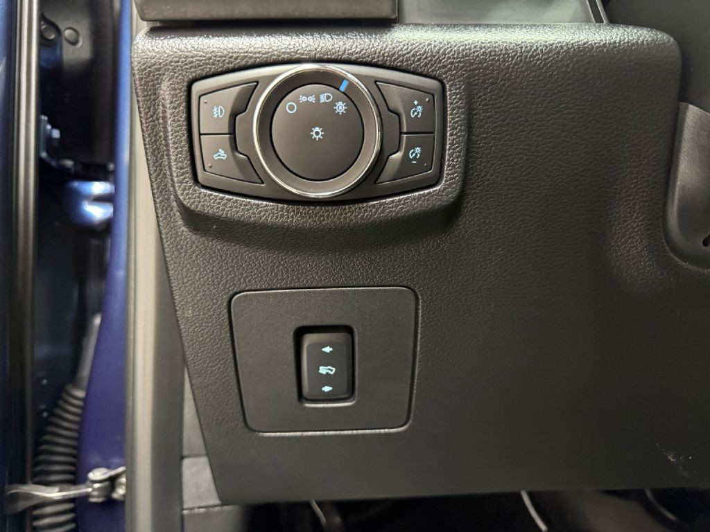 2016 Ford F-150 Image 23