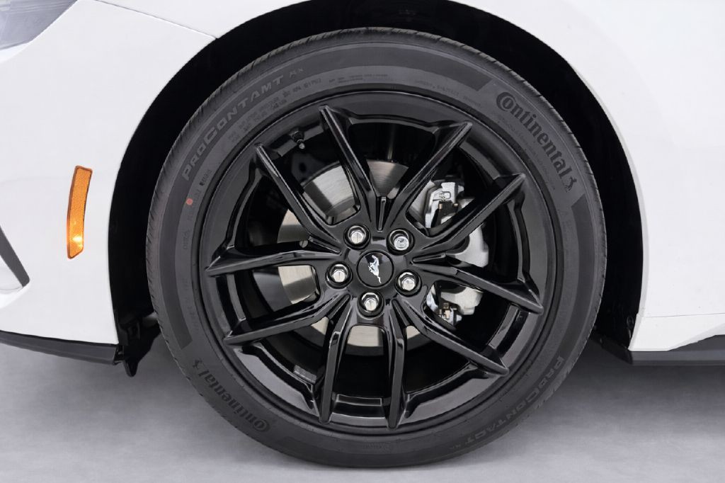 2026 Ford Mustang Image 22