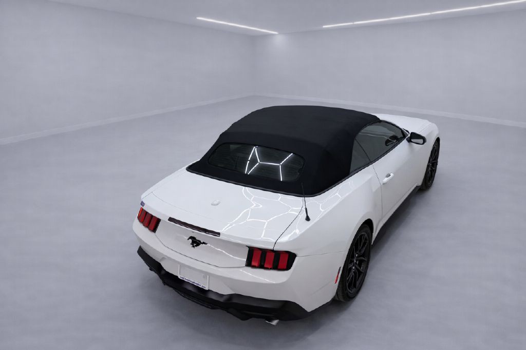2026 Ford Mustang Image 28