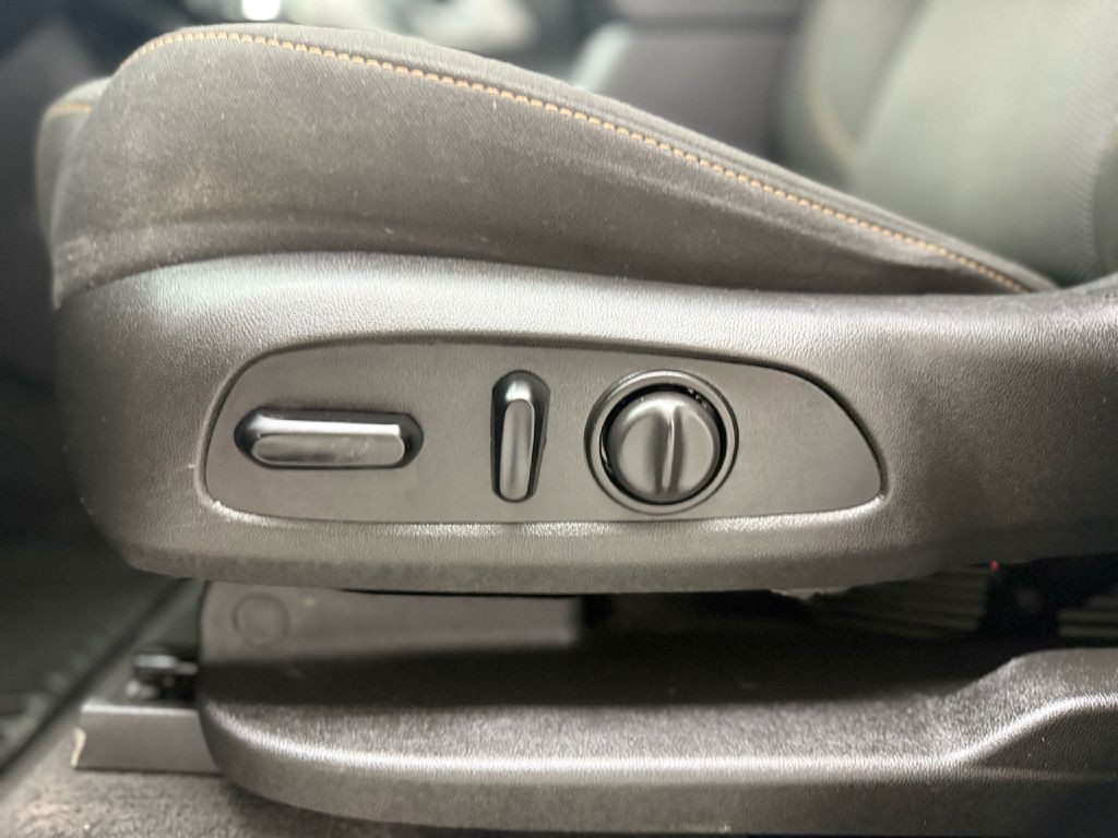 2020 Chevrolet Traverse Image 10