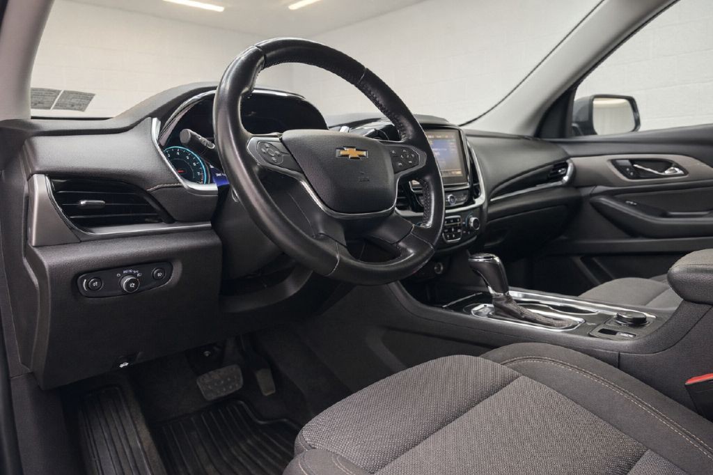 2020 Chevrolet Traverse Image 42