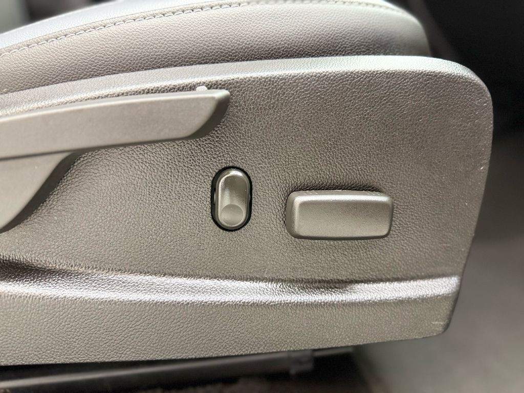 2020 Chevrolet Colorado Image 38