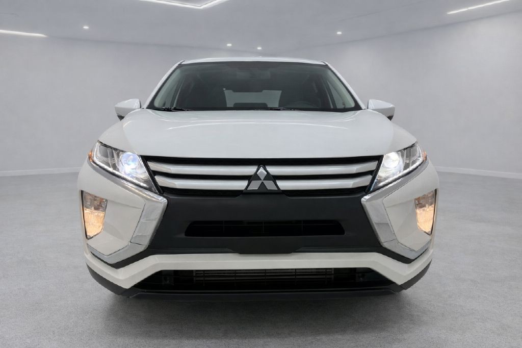 2020 Mitsubishi Eclipse Image 8