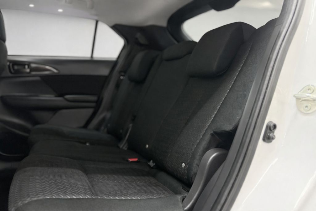 2020 Mitsubishi Eclipse Image 20