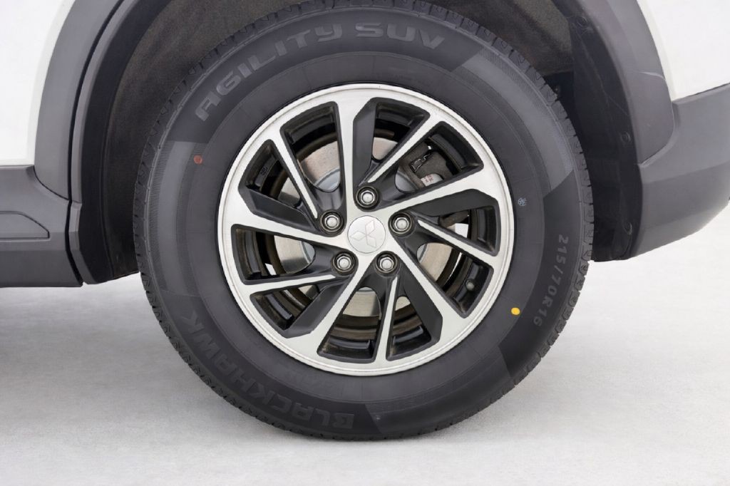 2020 Mitsubishi Eclipse Image 27