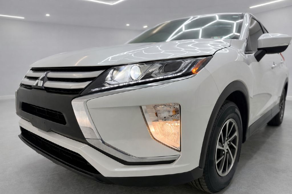 2020 Mitsubishi Eclipse Image 32