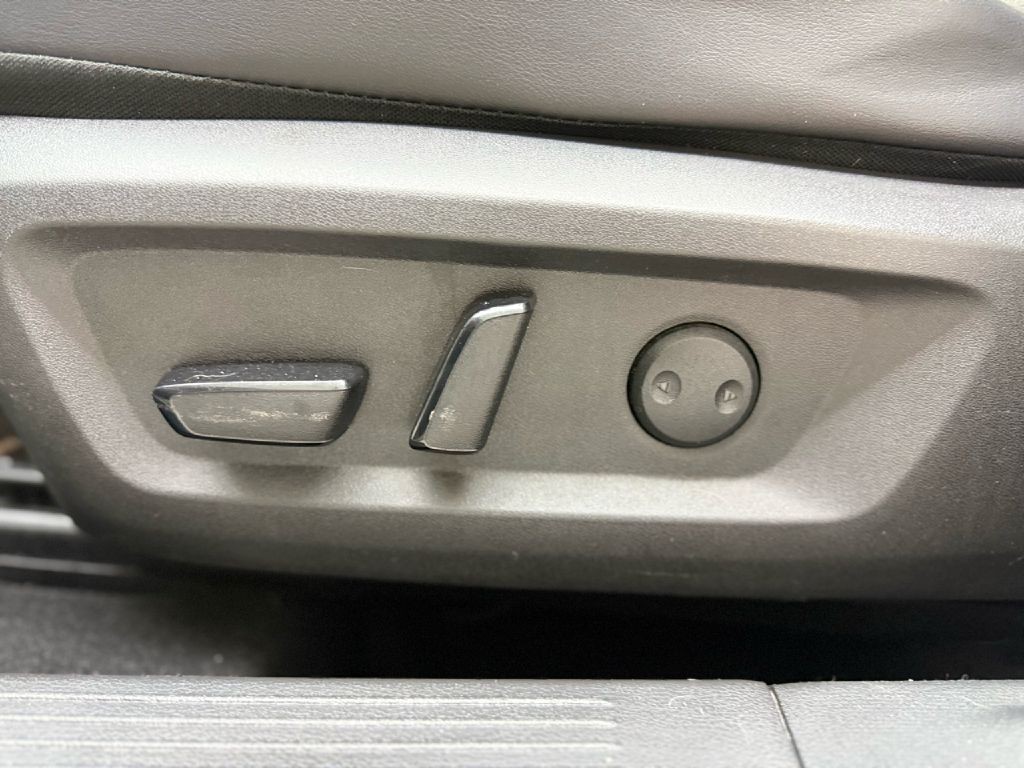 2021 Nissan Rogue Image 10