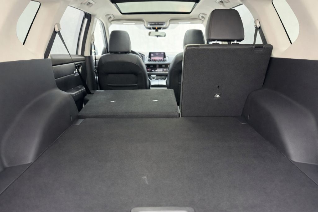 2021 Nissan Rogue Image 26