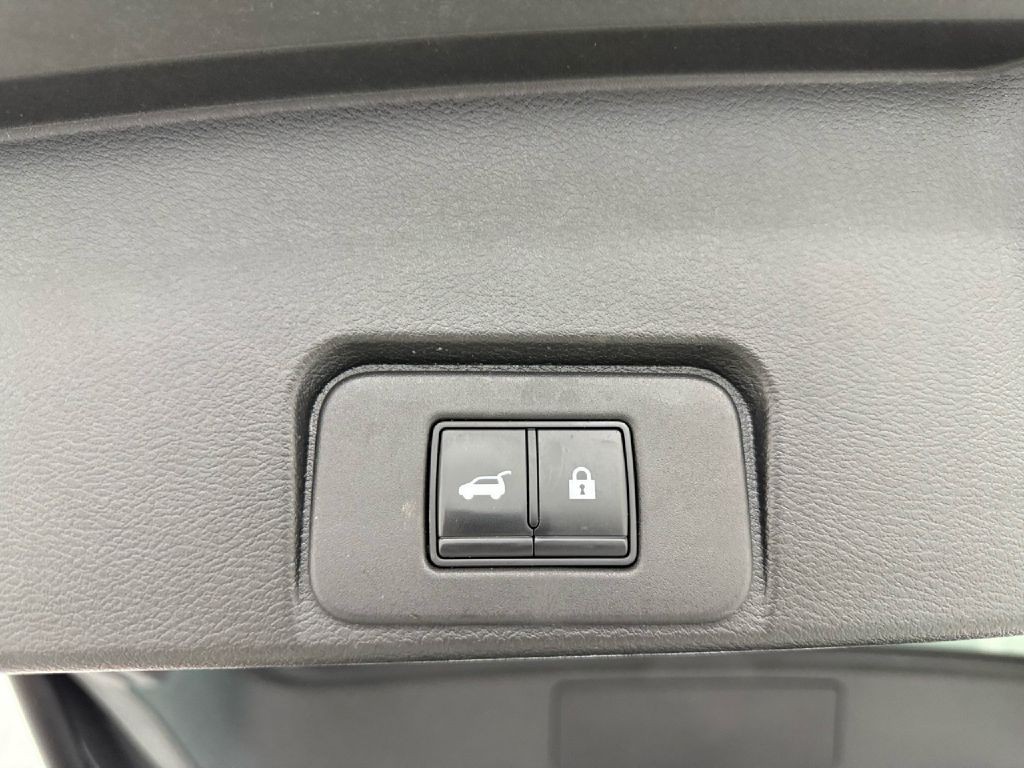 2021 Nissan Rogue Image 28