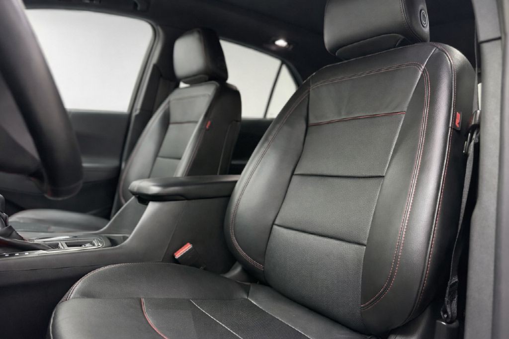 2023 Chevrolet Equinox Image 9