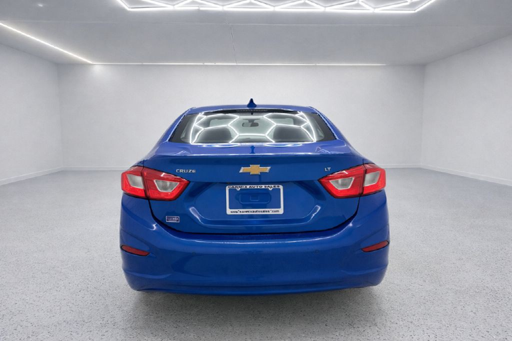 2017 Chevrolet Cruze Image 4