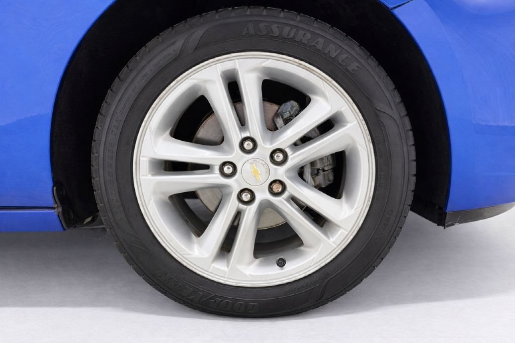 2017 Chevrolet Cruze Image 30