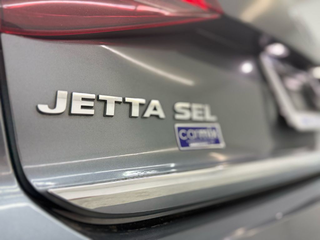 2017 Volkswagen Jetta Image 34