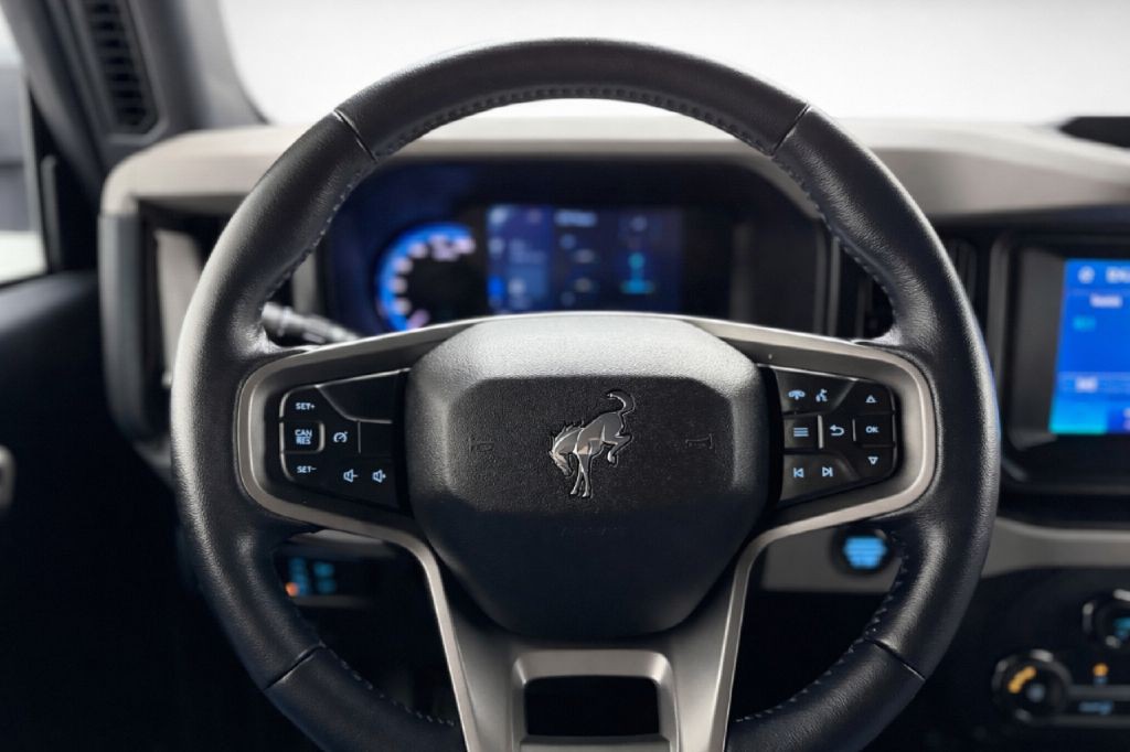 2023 Ford Bronco Image 10