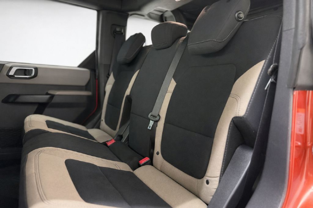 2023 Ford Bronco Image 19