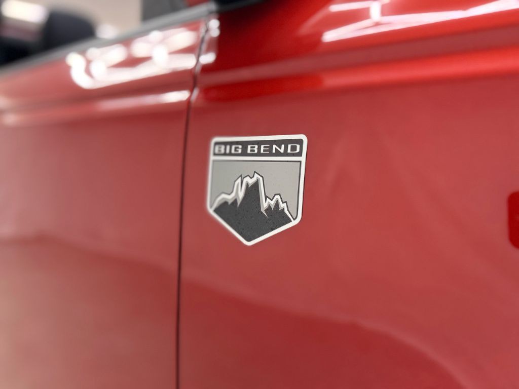 2023 Ford Bronco Image 37