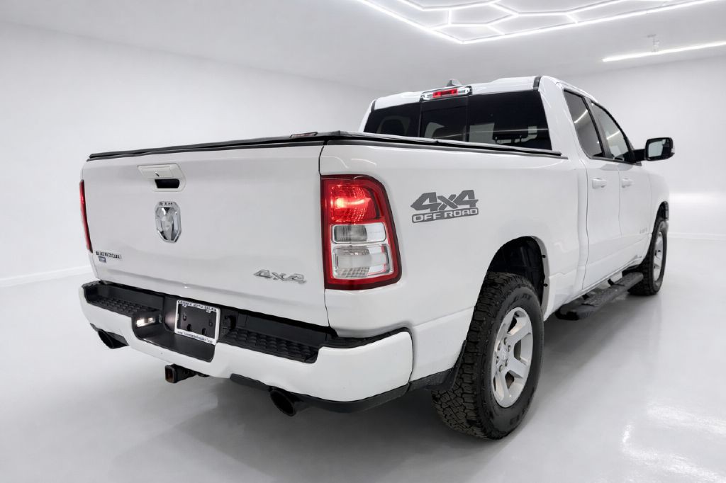 2019 RAM 1500 Image 3