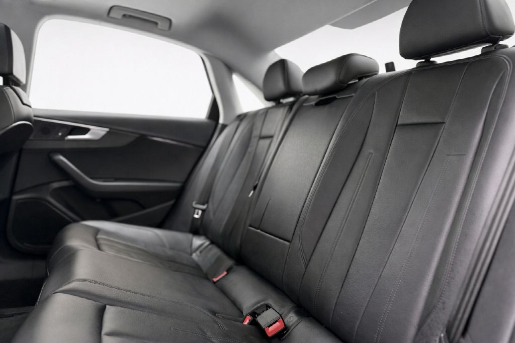 2019 Audi A4 Image 25
