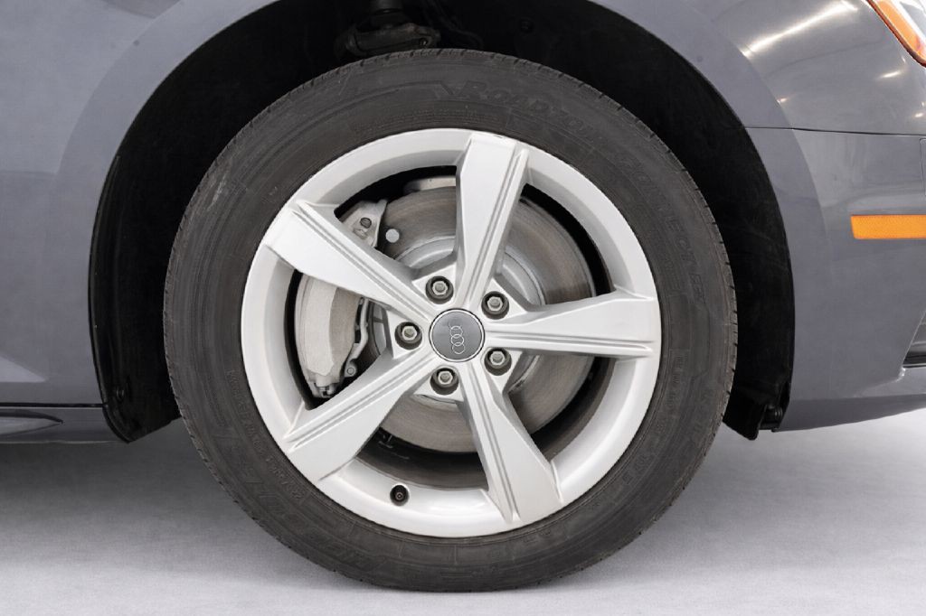 2019 Audi A4 Image 32