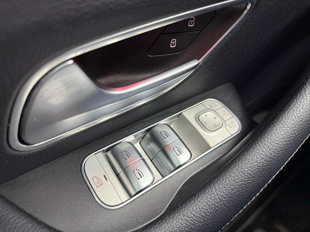 2023 Mercedes-Benz GLS-Class Image 12